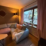 Mit Sauna Schustergasse Bischofsheim Rhoen アパート *