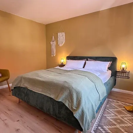 Апартаменты Schustergasse Mit Sauna Auszeit Am Kueppel *